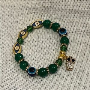 Chic Green Bracelet with Owl Charm
